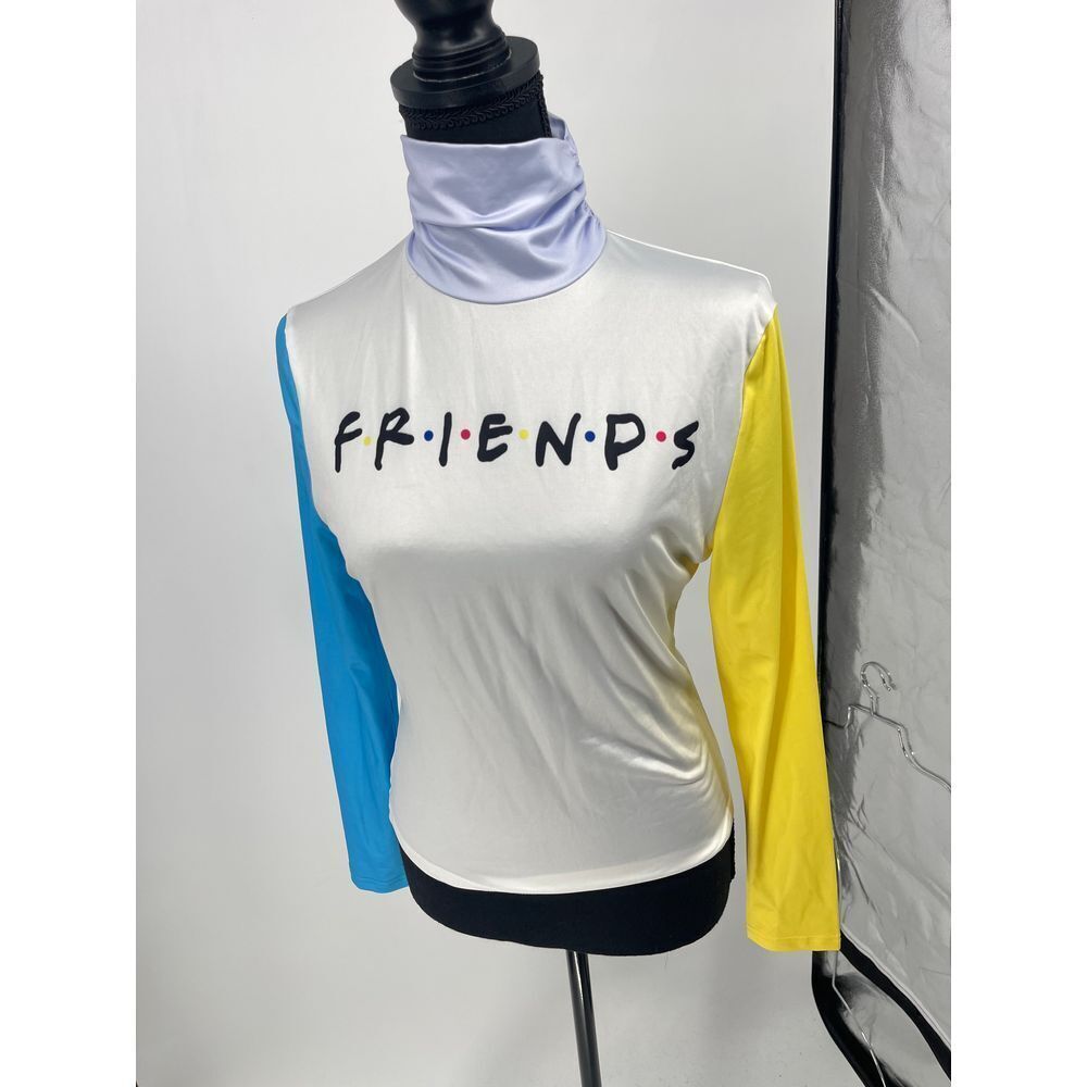 Vibrant friends long sleeve shirt size small